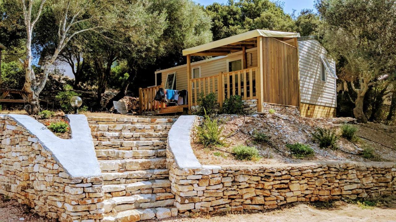Camping Campo Di Liccia 보니파시오 외부 사진