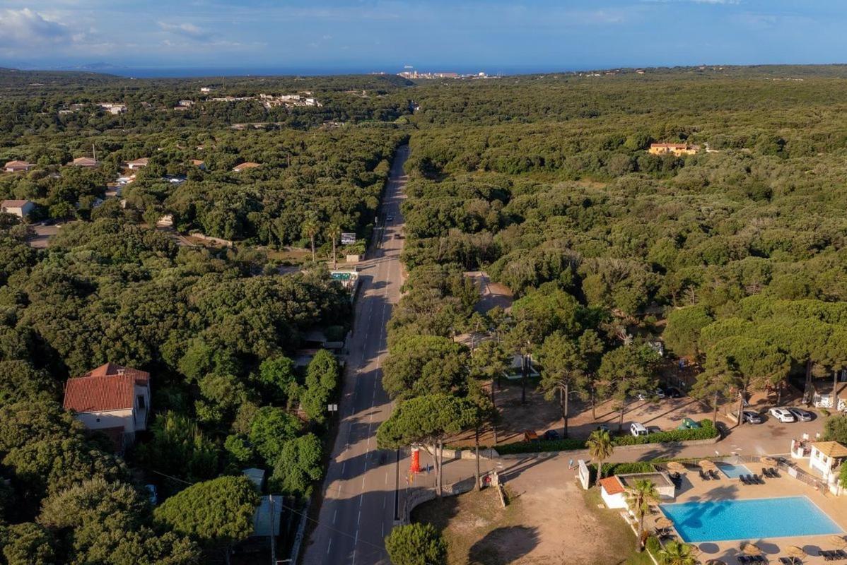 Camping Campo Di Liccia 보니파시오 외부 사진