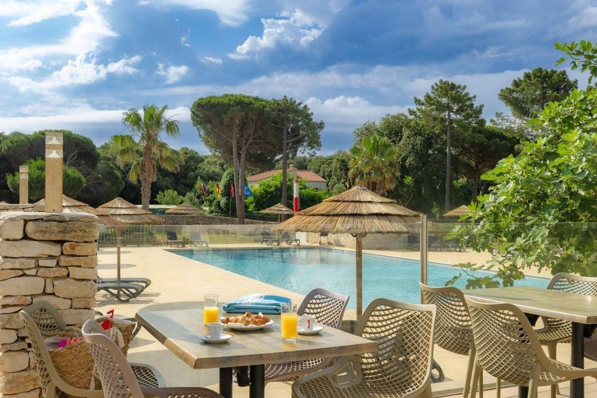 Camping Campo Di Liccia 보니파시오 외부 사진